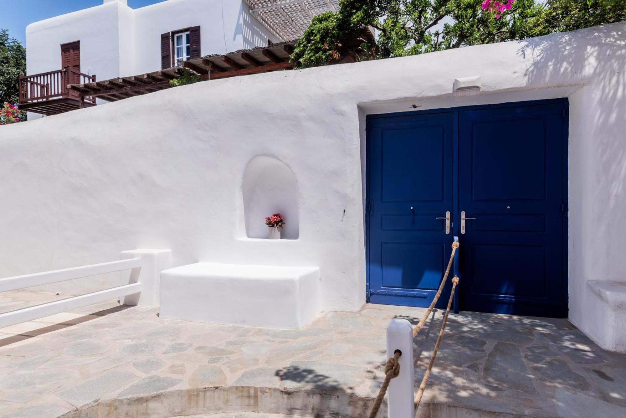 Olive Tree Mykonos Town Semi-Basement Apartment Buitenkant foto